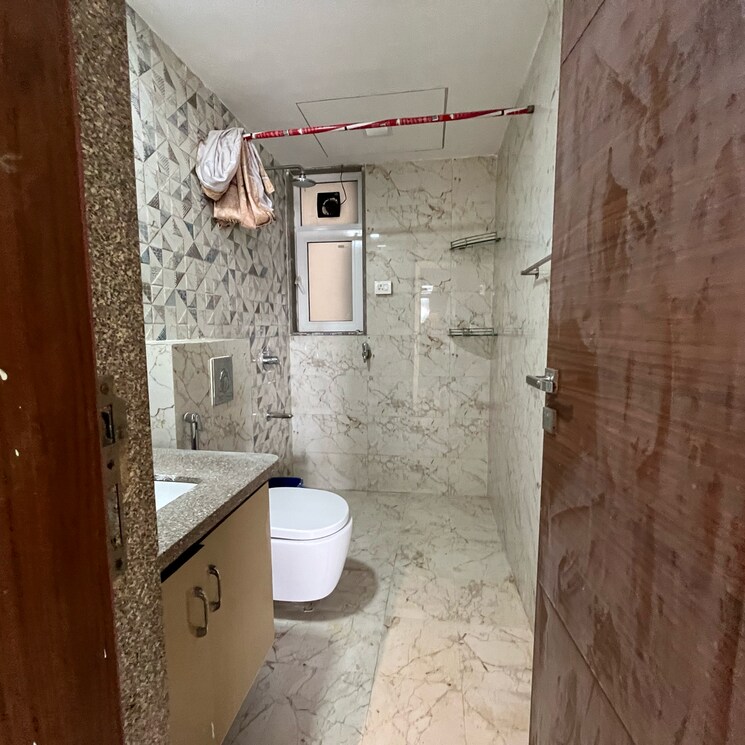 Bathroom, pashan 3 Bedroom 1348 Sq.Ft. Apartment In Pashan Pune 8168617