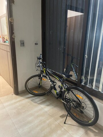 Gym in 3 BHK Apartment at Oberoi Realty Exquisite, Goregaon East – for Sale