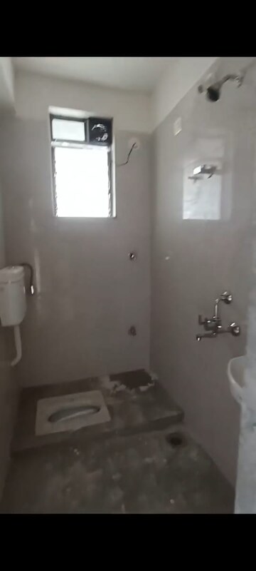 Bathroom in 1 BHK Apartment at Lodha Vista, Lower Parel – for Rent