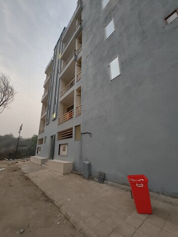 2 BHK Builder Floor – Exterior View View at Sector 53 - for Rent