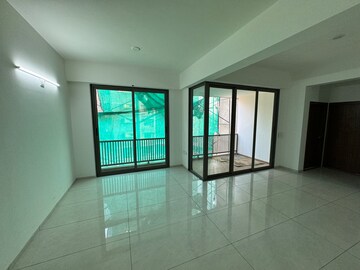 Room in 3 BHK Apartment at Sargasan – for Sale