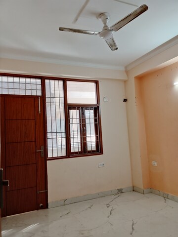 2 BHK Builder Floor For Rent in Saket
