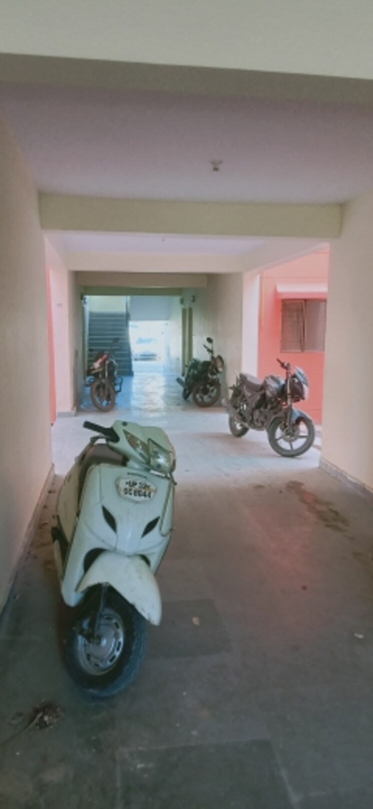  Parking, upavp-vrindavan-yojana 1 Bedroom 440 Sq.Ft. Apartment In Vrindavan Yojna Lucknow 8168795