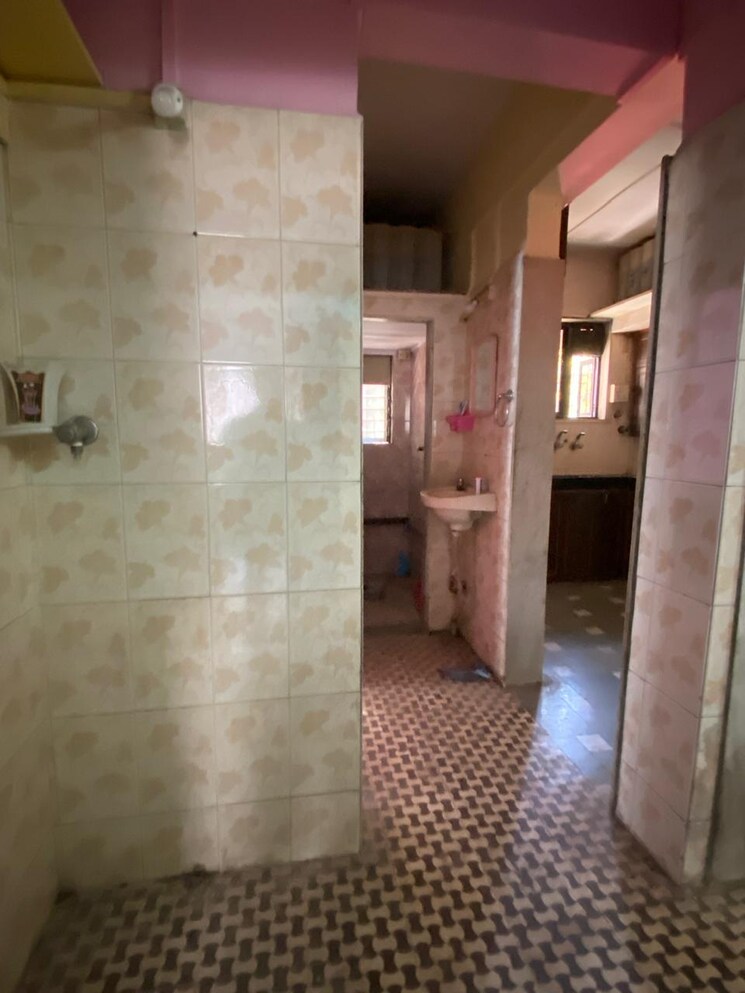 Bathroom, tulip-chs-dombivli 2 Bedroom 710 Sq.Ft. Apartment In Dombivli East Thane 8168801