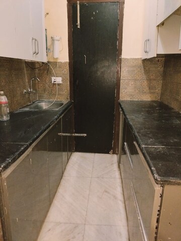Kitchen in 1 BHK Builder Floor at SR Homes Gurgaon, Sector 41 – for Rent