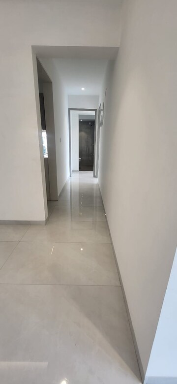 Building Lobby in 3 BHK Apartment at Swastik Divine Mulund, Mulund East – for Sale