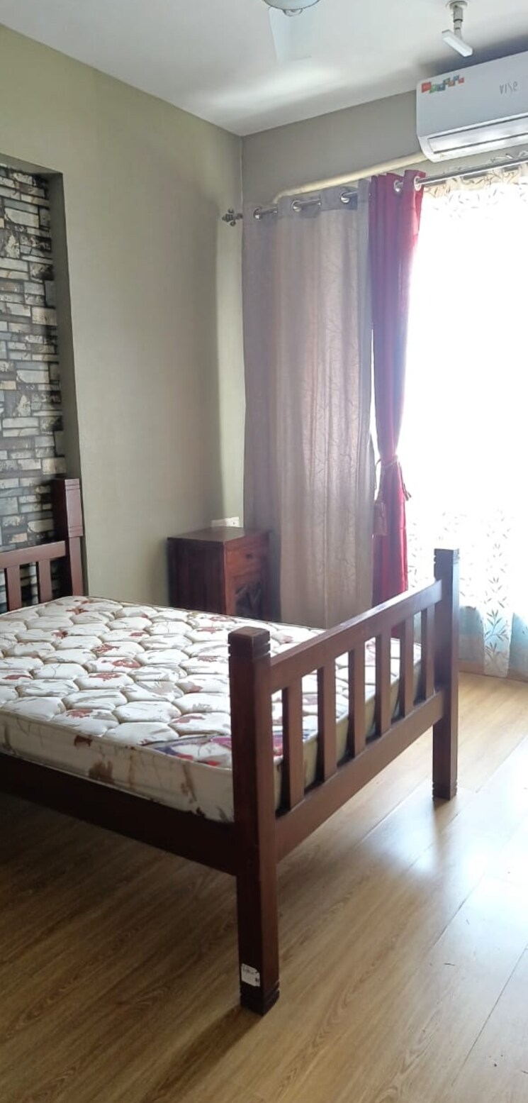 Bedroom, hiranandani-meadows 3 Bedroom 1400 Sq.Ft. Apartment In Manpada Thane 8168872