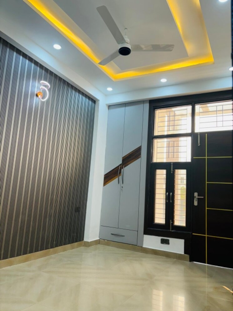 undefined, kanha-apartments-indirapuram 3 Bedroom 1450 Sq.Ft. Builder Floor In Shakti Khand 2 Ghaziabad 8168873