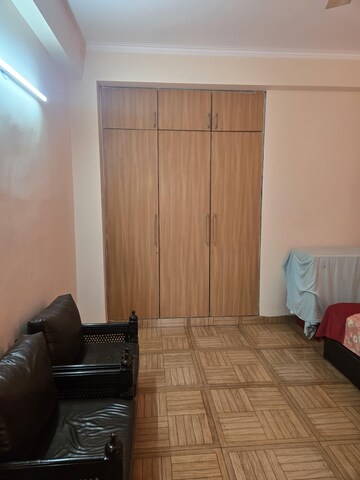 Living Room in 4 BHK Apartment at Saya Gold Avenue, Vaibhav Khand – for Rent