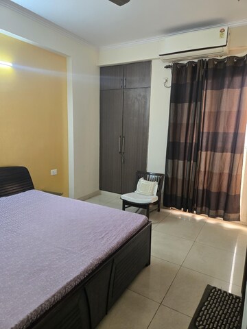 Bedroom in 4 BHK Apartment at Saya Gold Avenue, Vaibhav Khand – for Rent