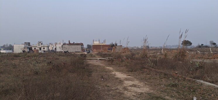 undefined, upsidc site b  60 Sq.Yd. Plot In Upsidc Site B Greater Noida 8168912