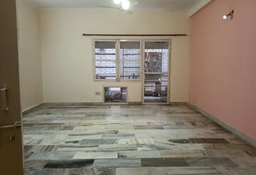 Living Room in 2 BHK Apartment at Shipra Regal Apartment, Indrapuram – for Rent