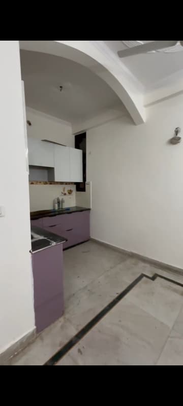 Kitchen in 3 BHK Builder Floor at Parkh Homes, Indrapuram – for Sale