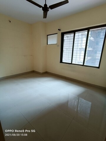 Room in 1 BHK Apartment at Shri Siddhivinayak CHS Haware, Haware City – for Rent