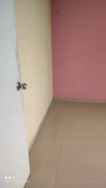 Room in 1 BHK Apartment at Shri Siddhivinayak CHS Haware, Haware City – for Rent