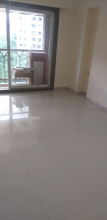 Room in 1 BHK Apartment at Shri Siddhivinayak CHS Haware, Haware City – for Rent