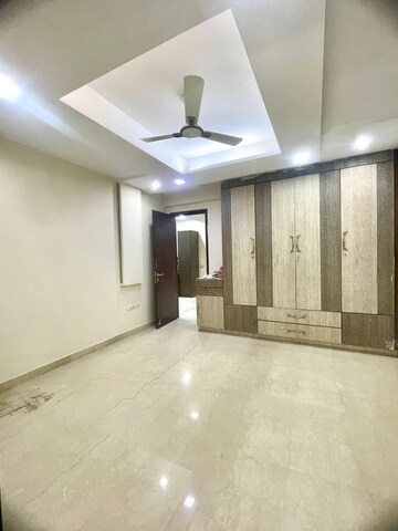 Room in 3 BHK Builder Floor at Freedom Fighters Enclave – for Rent