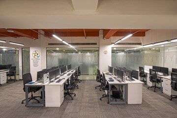 Team Area in  Co-working Space at Sector 62 – for Rent