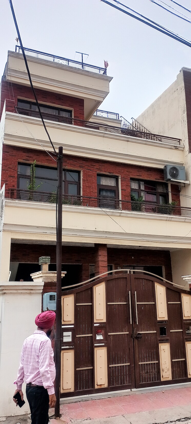 Exterior View, patiala road 6 Bedroom 220 Sq.Yd. Independent House In Patiala Road Zirakpur 8169045