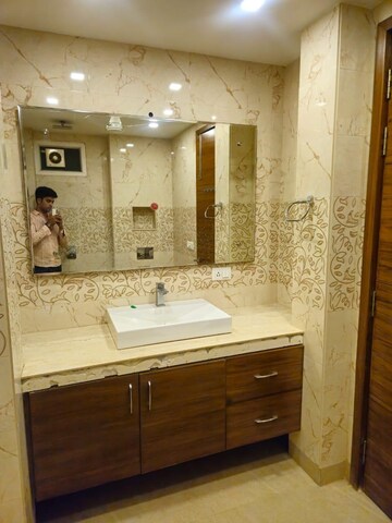 Bathroom in 3 BHK Apartment at 3C Lotus Boulevard, Sector 100 – for Rent