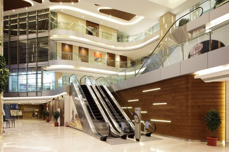 Gym, wadhwa-the-capital Commercial Office Space 3875 Sq.Ft. In Bandra East Mumbai 8169109