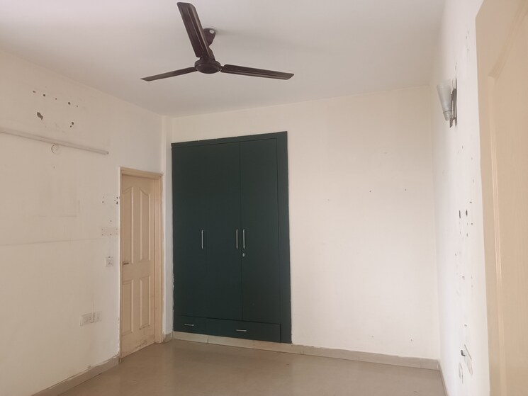 Room, 3c-lotus-boulevard 3 Bedroom 1717 Sq.Ft. Apartment In Sector 100 Noida 8169114