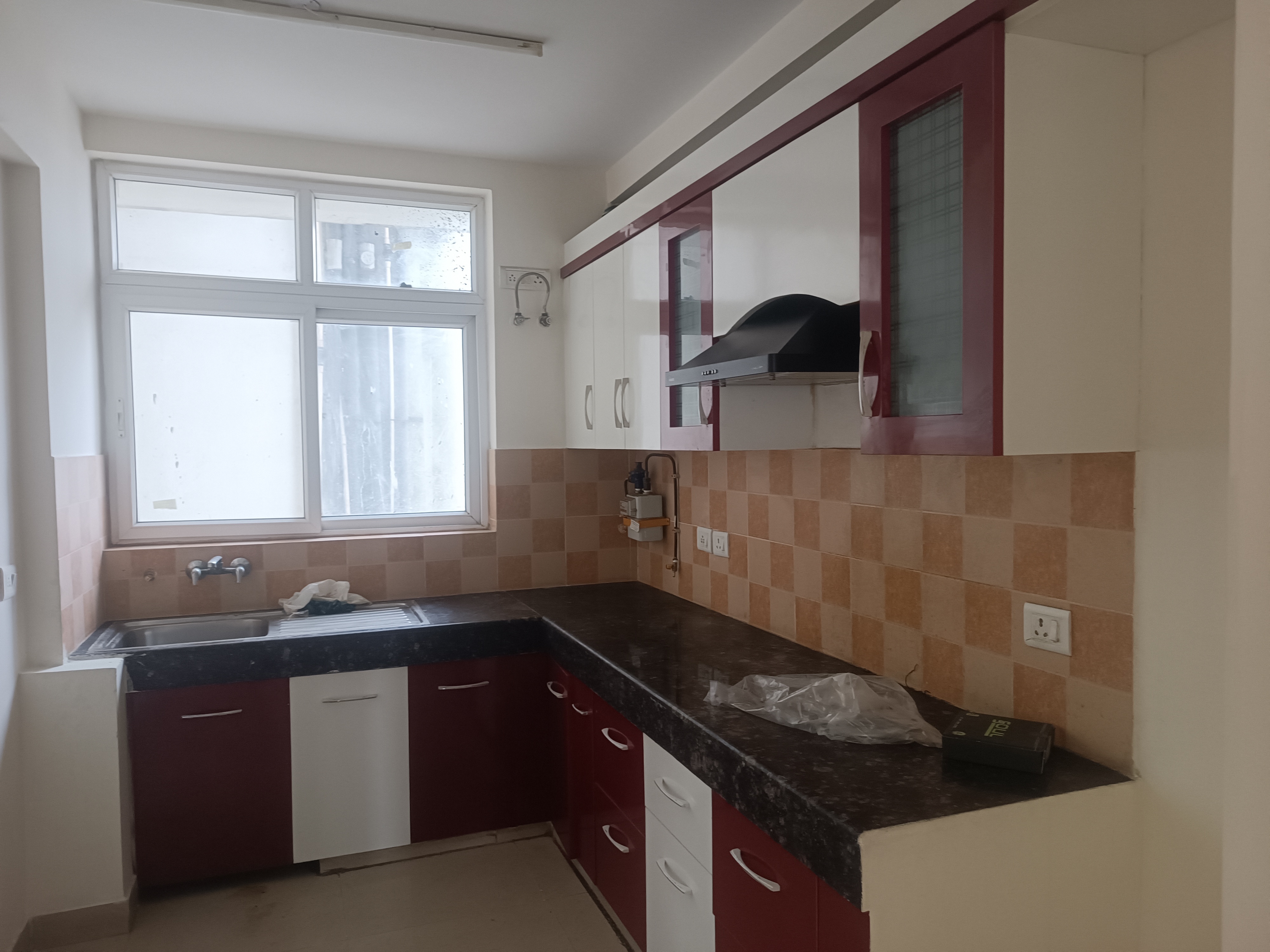 3 BHK + Servant Room Apartment For Sale in 3C Lotus Boulevard