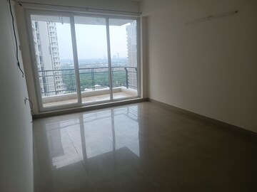 Room in 3 BHK Apartment at 3C Lotus Boulevard, Sector 100 – for Sale