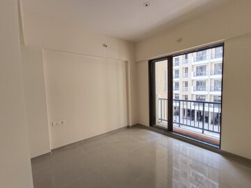 Room in 2 BHK Apartment at Ekta Brooklyn Park, Virar West – for Sale