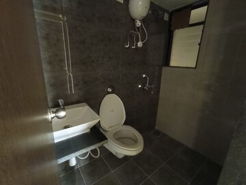 Bathroom in 2 BHK Apartment at Ekta Brooklyn Park, Virar West – for Sale