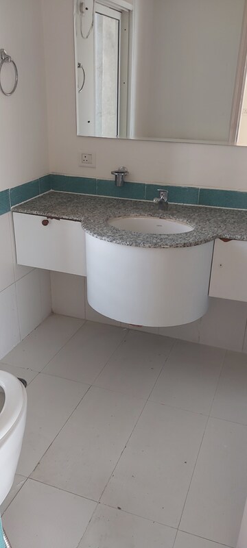 Master Bedroom in 3 BHK Apartment at Jaypee Moon Court, Jaypee Greens – for Sale