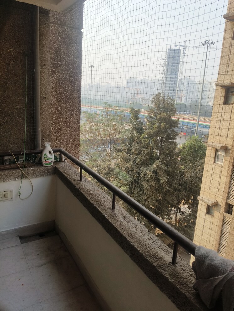 Balcony, irwo-westend-towers 3 Bedroom 1650 Sq.Ft. Apartment In Sector 47 Gurgaon 8169144