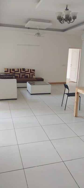 Kitchen in 2.5 BHK Apartment at Jaypee Greens Star Court, Jaypee Greens – for Sale