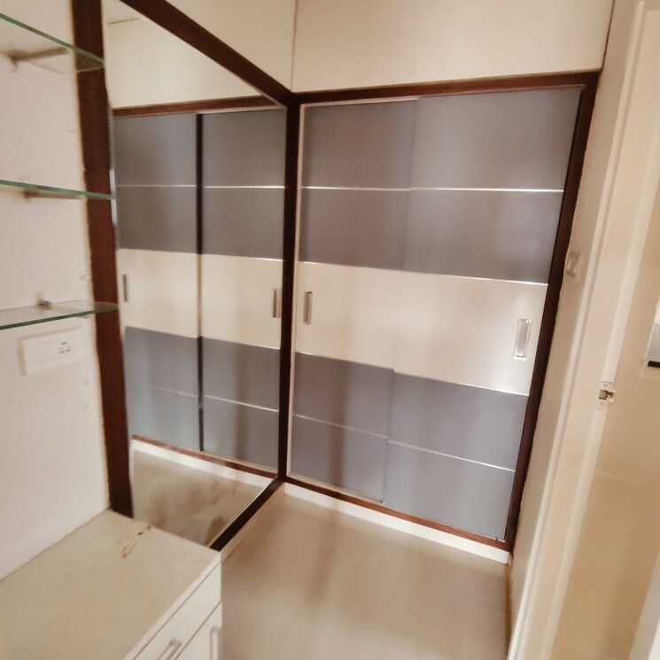 Bathroom, niharika-exotica 3 Bedroom 2200 Sq.Ft. Apartment In Gachibowli Hyderabad 8169262