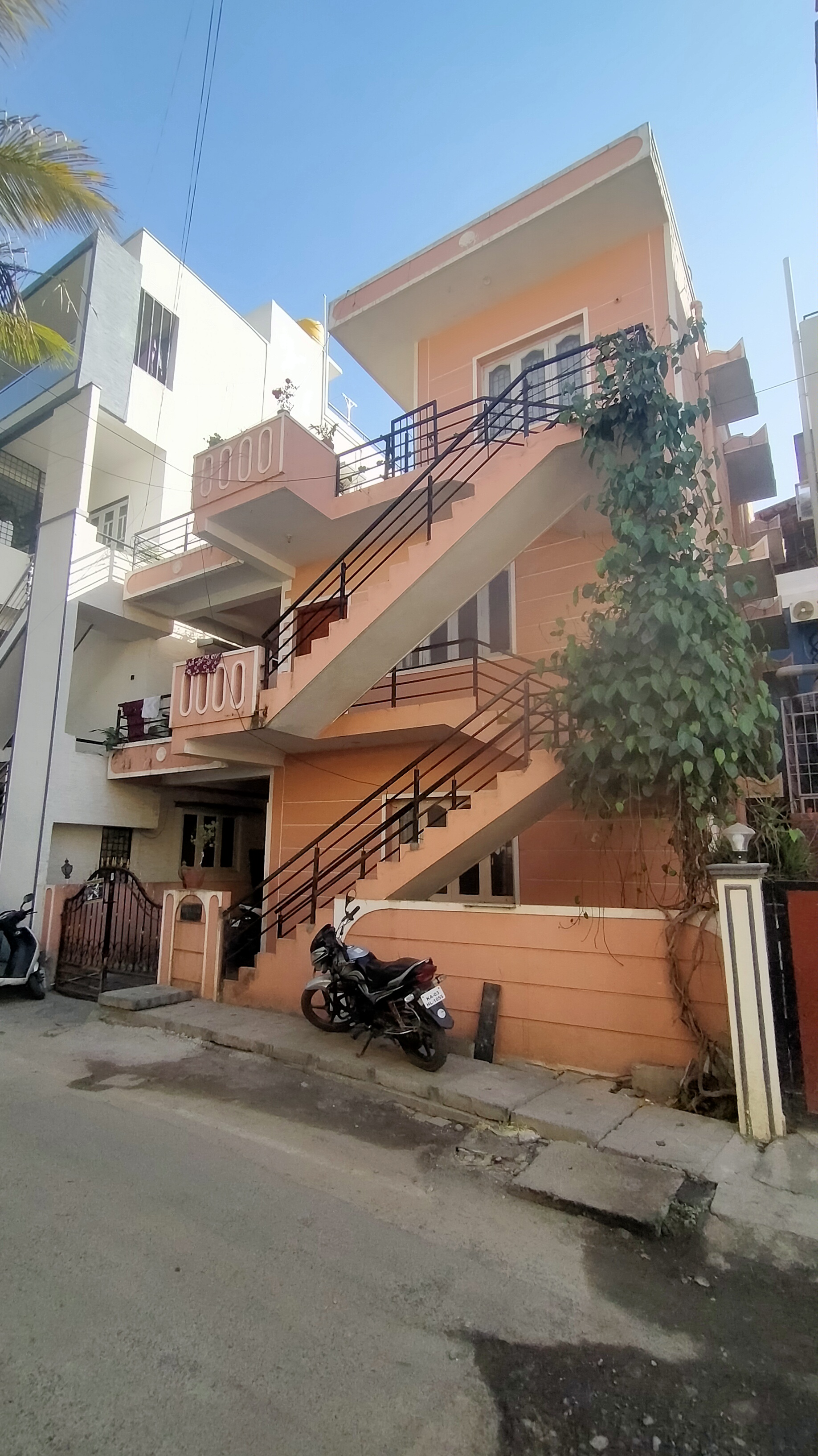 5 BHK + Pooja Room Independent House For Sale in Independent Building 