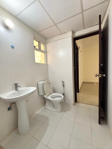 Bathroom in 4 BHK Apartment at Dasnac Burj, Sector 75 – for Rent