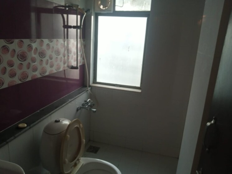 Attached Bathroom, chandkheda 3 Bedroom 180 Sq.Yd. Apartment In Chandkheda Ahmedabad 8169340