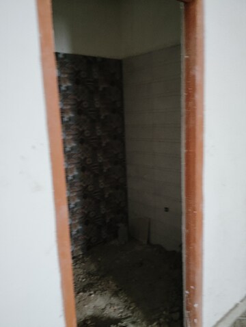 Furnished Amenities in 3 BHK Independent House at Kursi Road – for Sale
