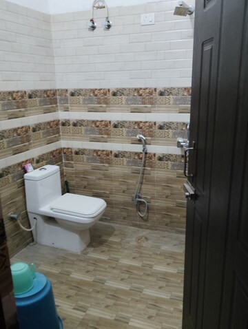 2 BHK Independent House For Rent in Jankipuram