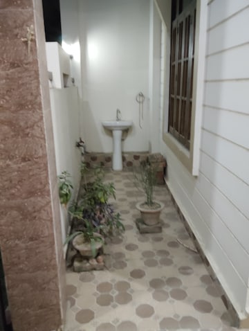 Bathroom in 2 BHK Independent House at Jankipuram – for Rent