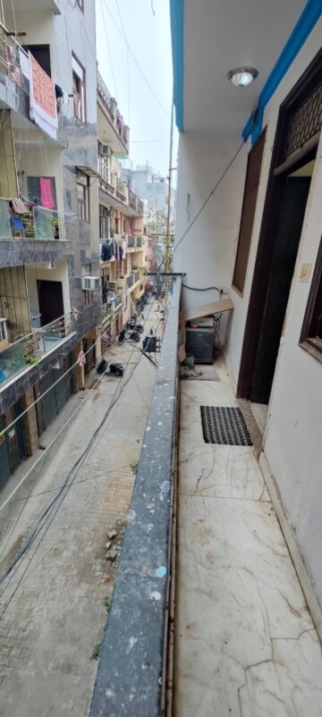 2 BHK Builder Floor For Rent in Chattarpur