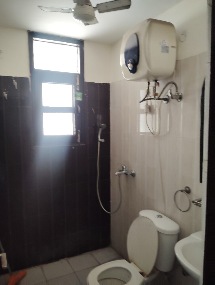 Bathroom, sector 127 2 Bedroom 1280 Sq.Ft. Apartment In Sector 127 Mohali 8169557