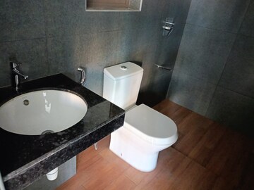 Bathroom in 2 BHK Apartment at Kalpataru Paramount, Kapur Bawdi – for Rent