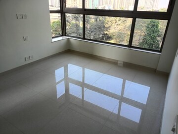 Master Bedroom in 2 BHK Apartment at Kalpataru Paramount, Kapur Bawdi – for Rent