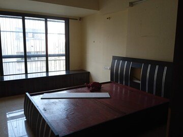 Bedroom in 2 BHK Apartment at Satellite Royale, Goregaon East – for Rent