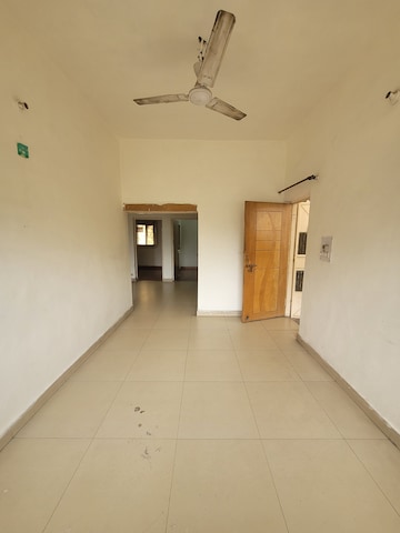 Living Room in 4 BHK Apartment at Dilshad Garden – for Sale