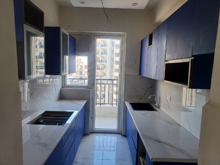 Kitchen, mapsko-paradise 3 Bedroom 1340 Sq.Ft. Apartment In Sector 83 Gurgaon 8169770