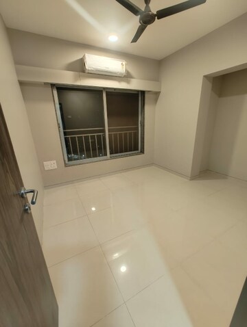 2 BHK Apartment For Rent in Harasiddh Viraaj Malad East Mumbai  8169766