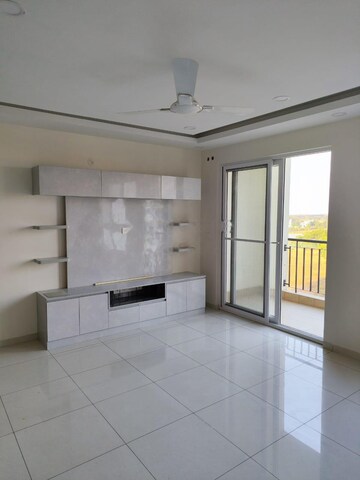 Room in 2 BHK Apartment at Godrej 24 Sarjapur, Sarjapur Road – for Rent