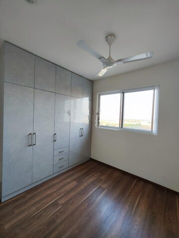 Room in 2 BHK Apartment at Godrej 24 Sarjapur, Sarjapur Road – for Rent